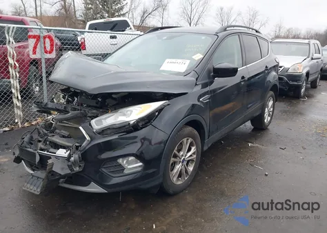 2017 Ford Escape Se z USA, uszkodzony, nr VIN 1FMCU0G94HUB99463
